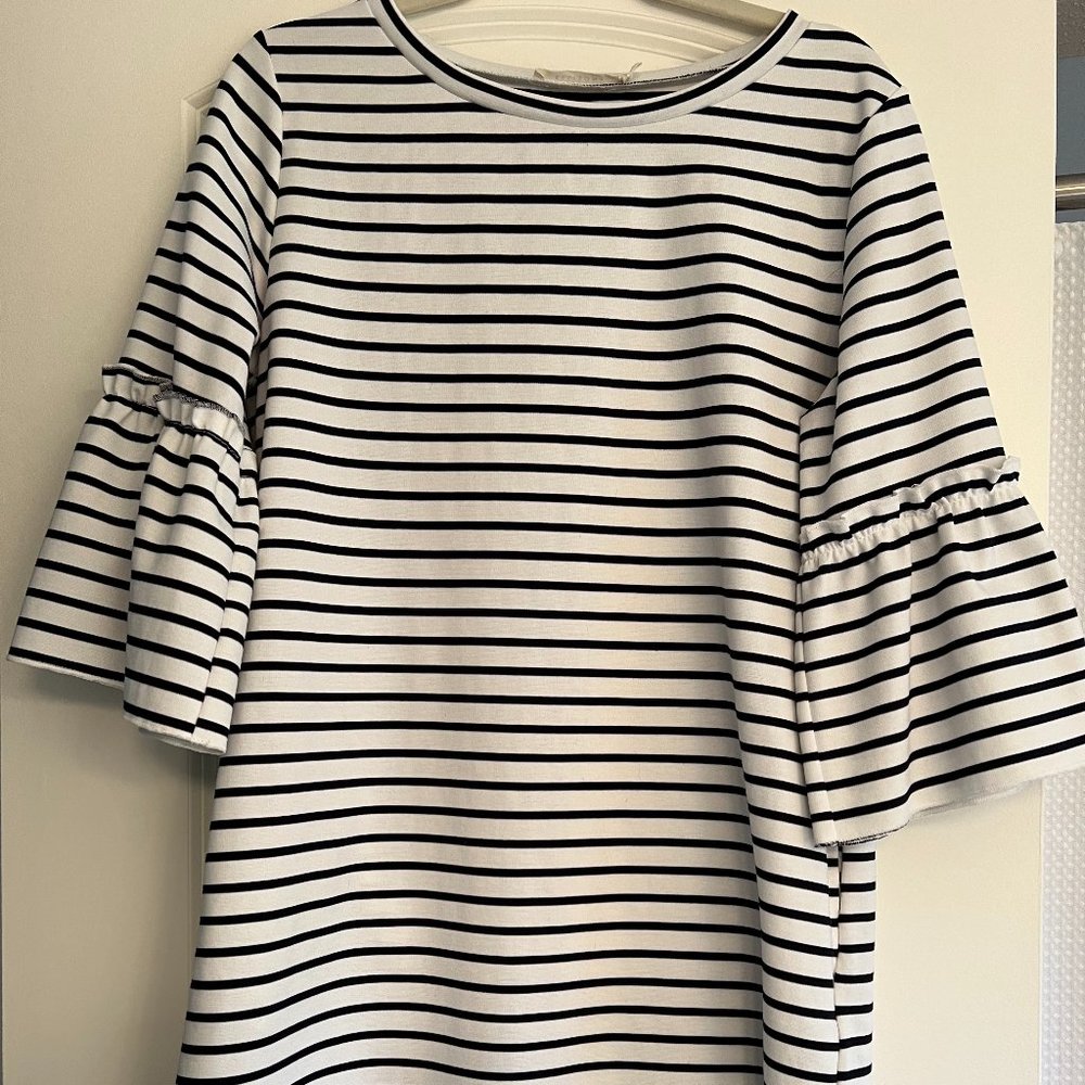 White and navy blue striped dress - Size L